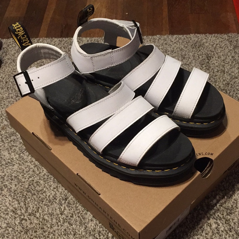 Dr Martens Blaire Sandals 8 White Platform Shoes